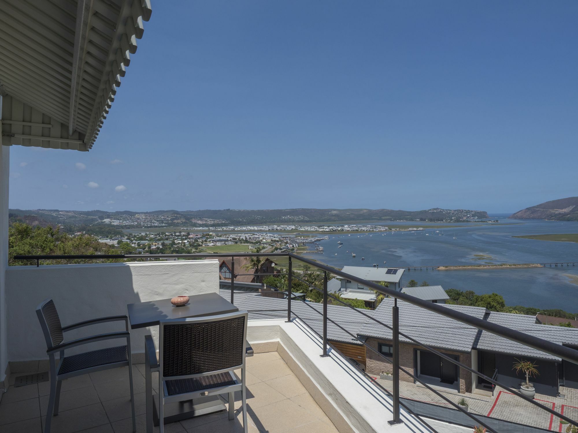 Villa Afrikana Guest Suites By Knysna Paradise Collection Exterior foto